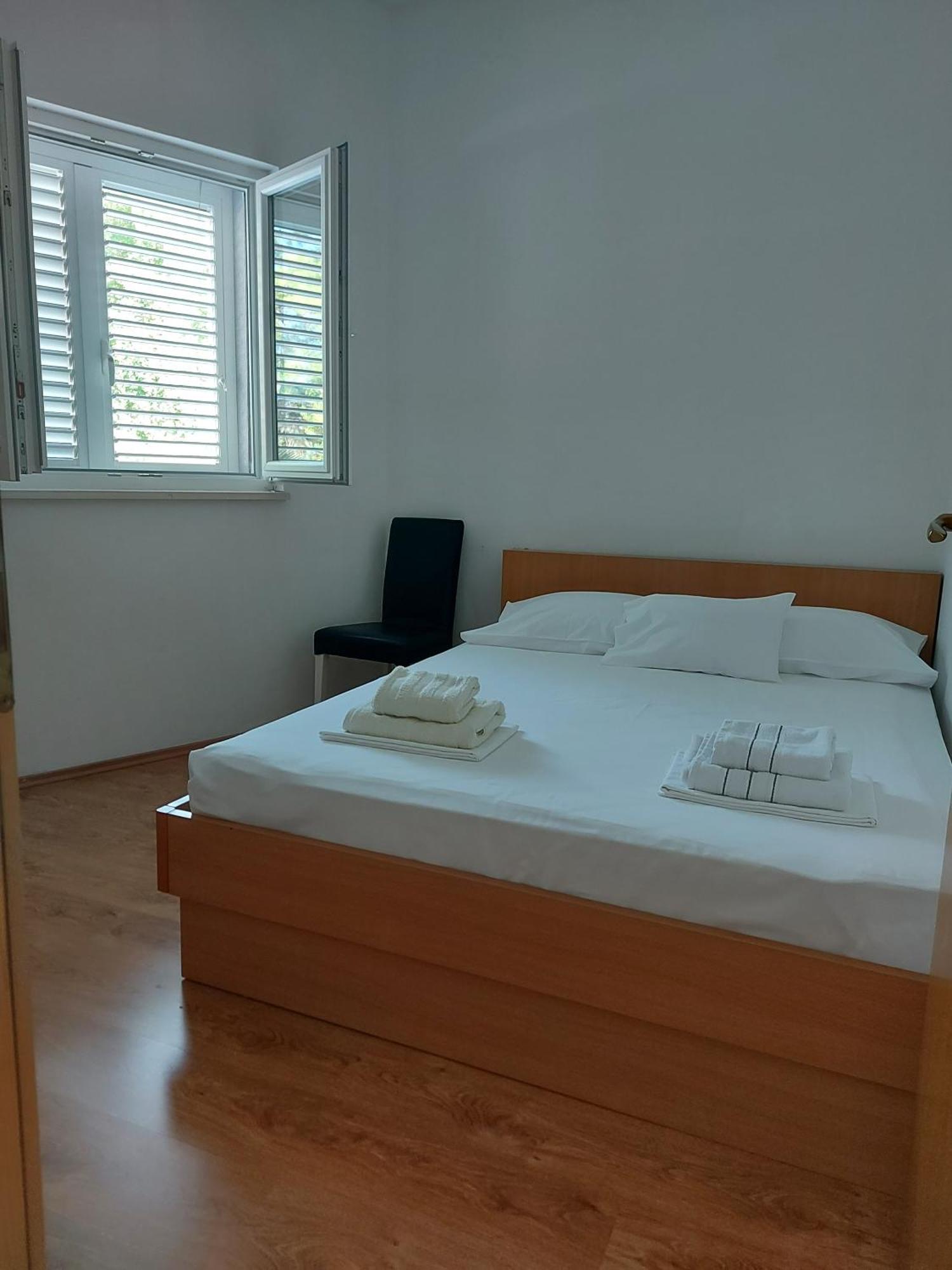 מאקרסקה Apartmani Neva מראה חיצוני תמונה