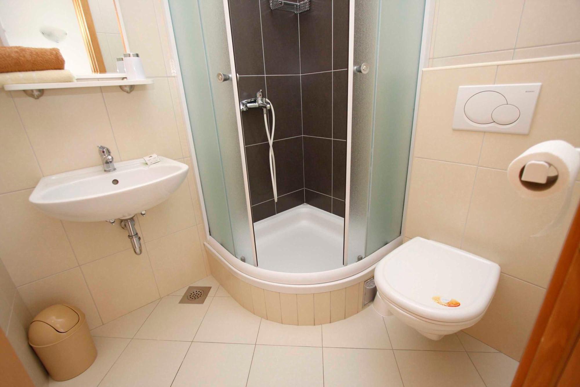 מאקרסקה Apartmani Neva מראה חיצוני תמונה